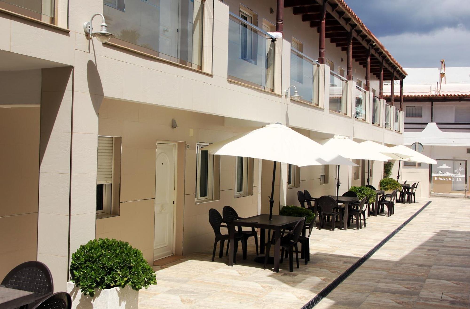 Apartamentos El Galan II カルボネラス エクステリア 写真