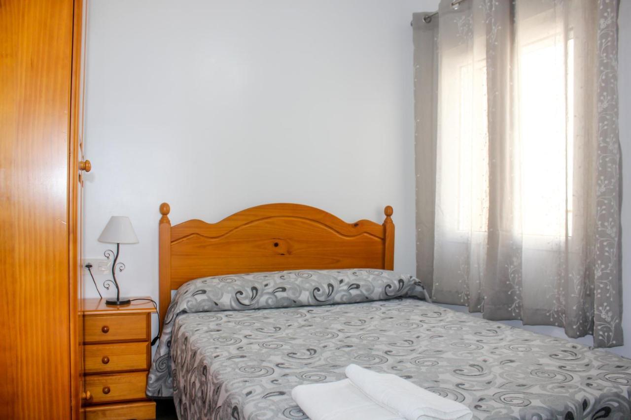 Apartamentos El Galan II カルボネラス エクステリア 写真
