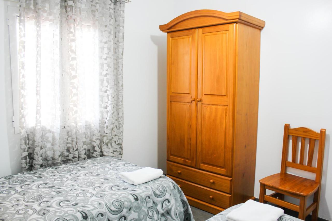 Apartamentos El Galan II カルボネラス エクステリア 写真