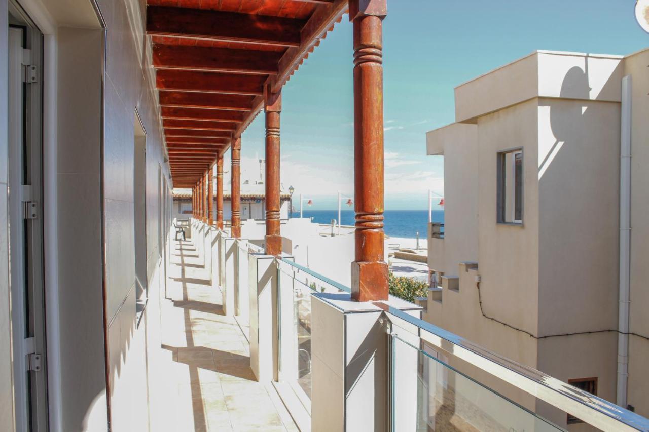 Apartamentos El Galan II カルボネラス エクステリア 写真