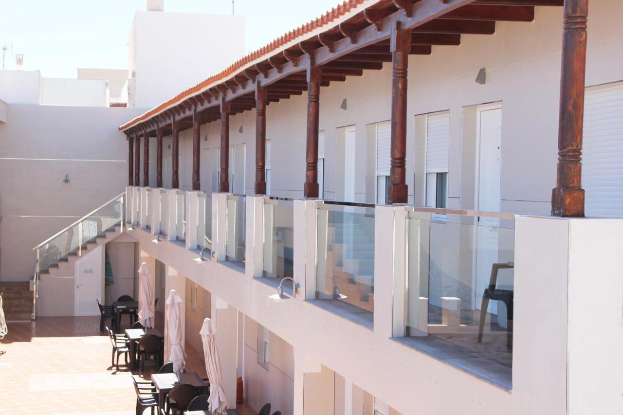 Apartamentos El Galan II カルボネラス エクステリア 写真